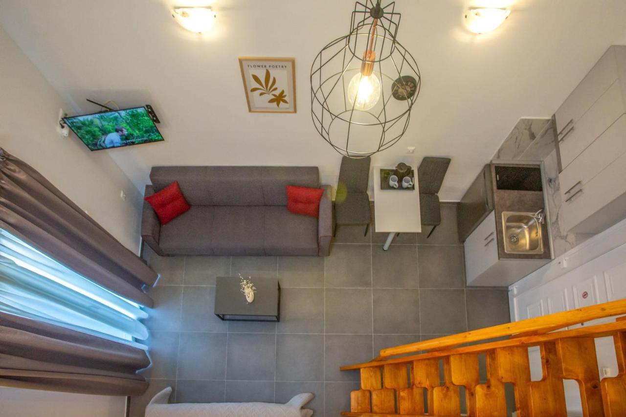 Privileged Villa Néa Péramos Kültér fotó