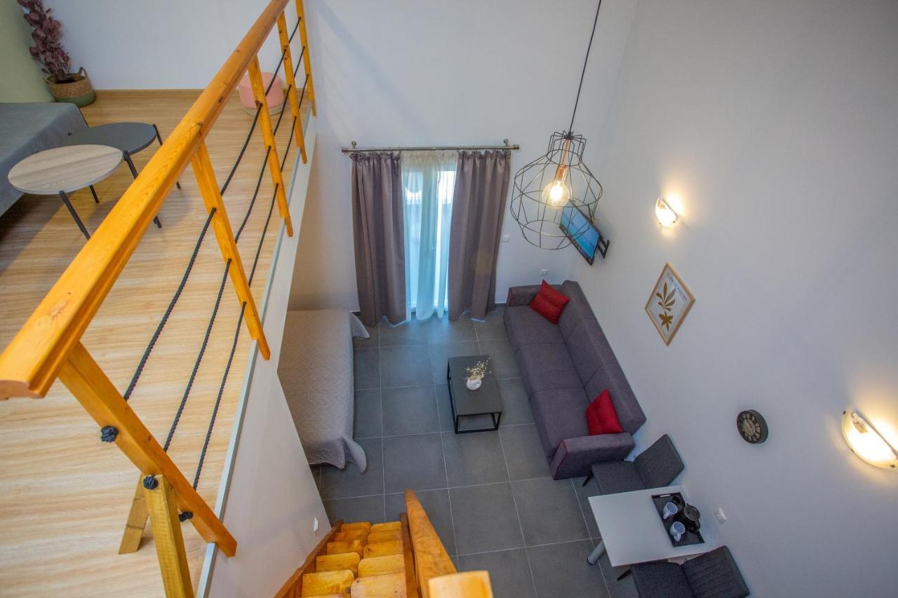 Privileged Villa Néa Péramos Kültér fotó