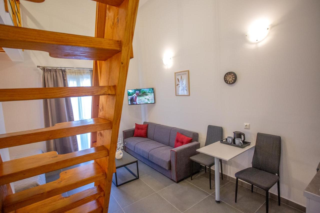 Privileged Villa Néa Péramos Kültér fotó