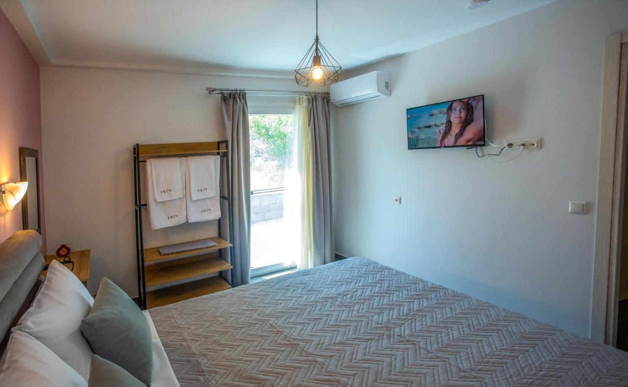 Privileged Villa Néa Péramos Kültér fotó